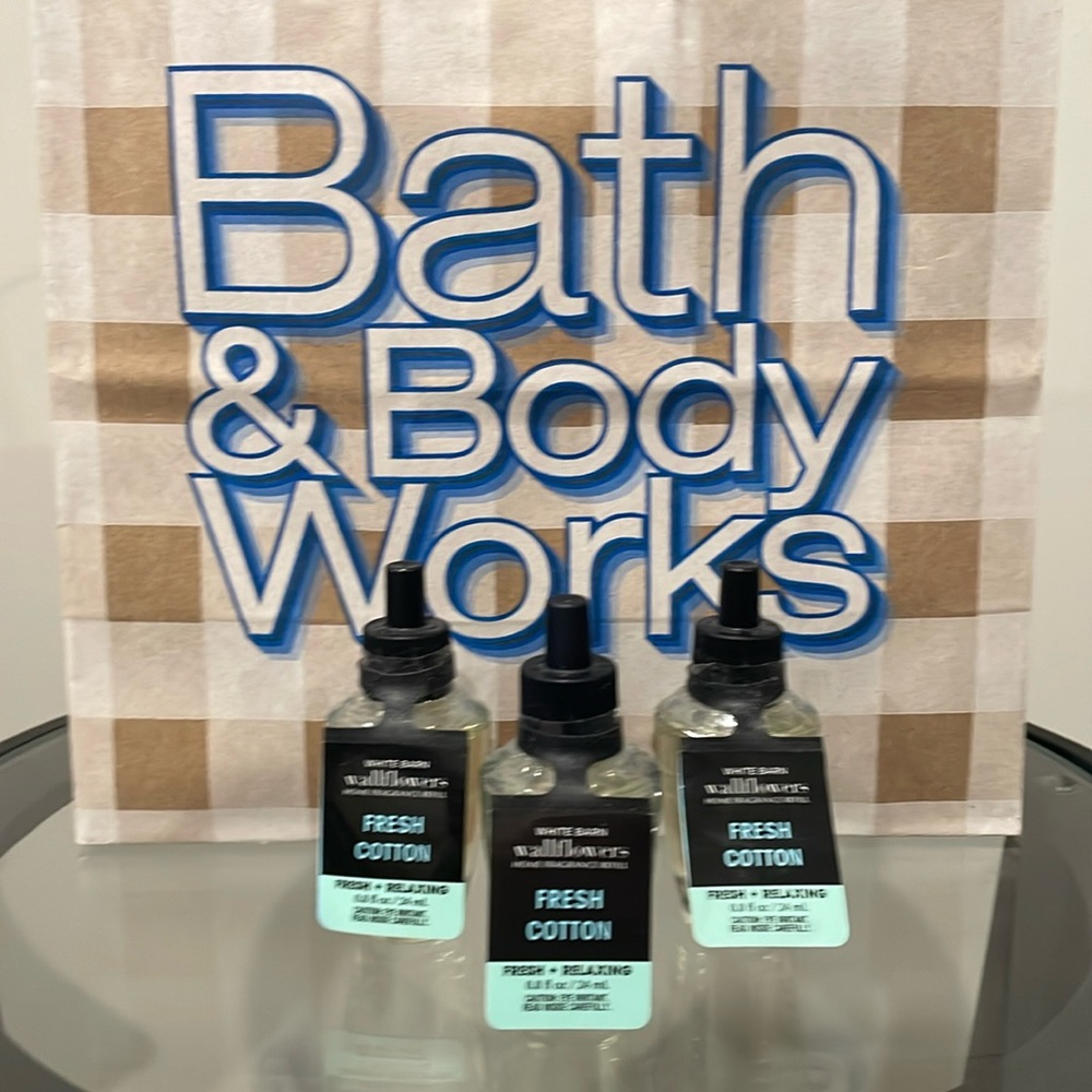 Bath & Body Works Wallflowers - Fresh Cotton (Qty 3)